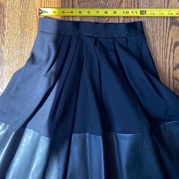 Banana Republic Black Pleather Skirt - Picture 3 of 8